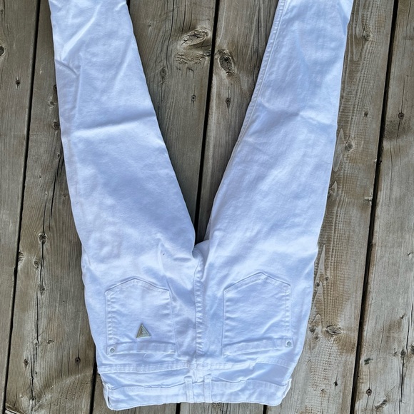 GUESS white jeans - Picture 2 of 3